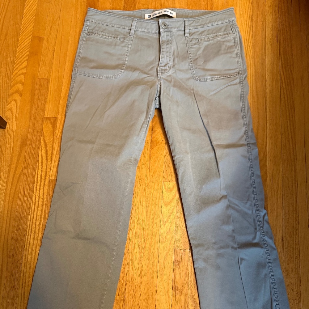 Gap low rise cropped stretch pants in taupe colour